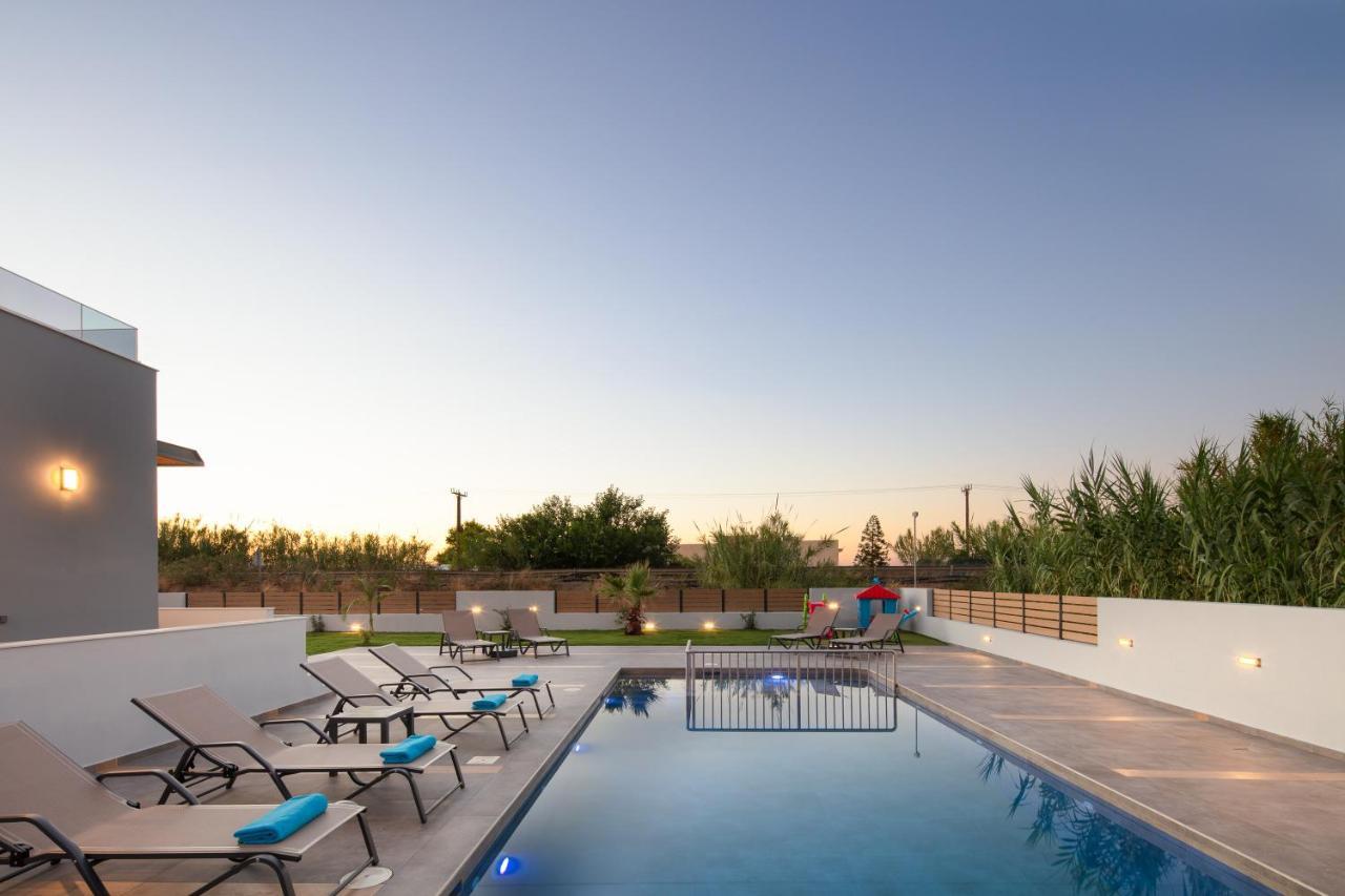 Sunnyside Villas, Ideal For Vibrant Stays,By Thinkvilla Pigianos Kampos  Ngoại thất bức ảnh