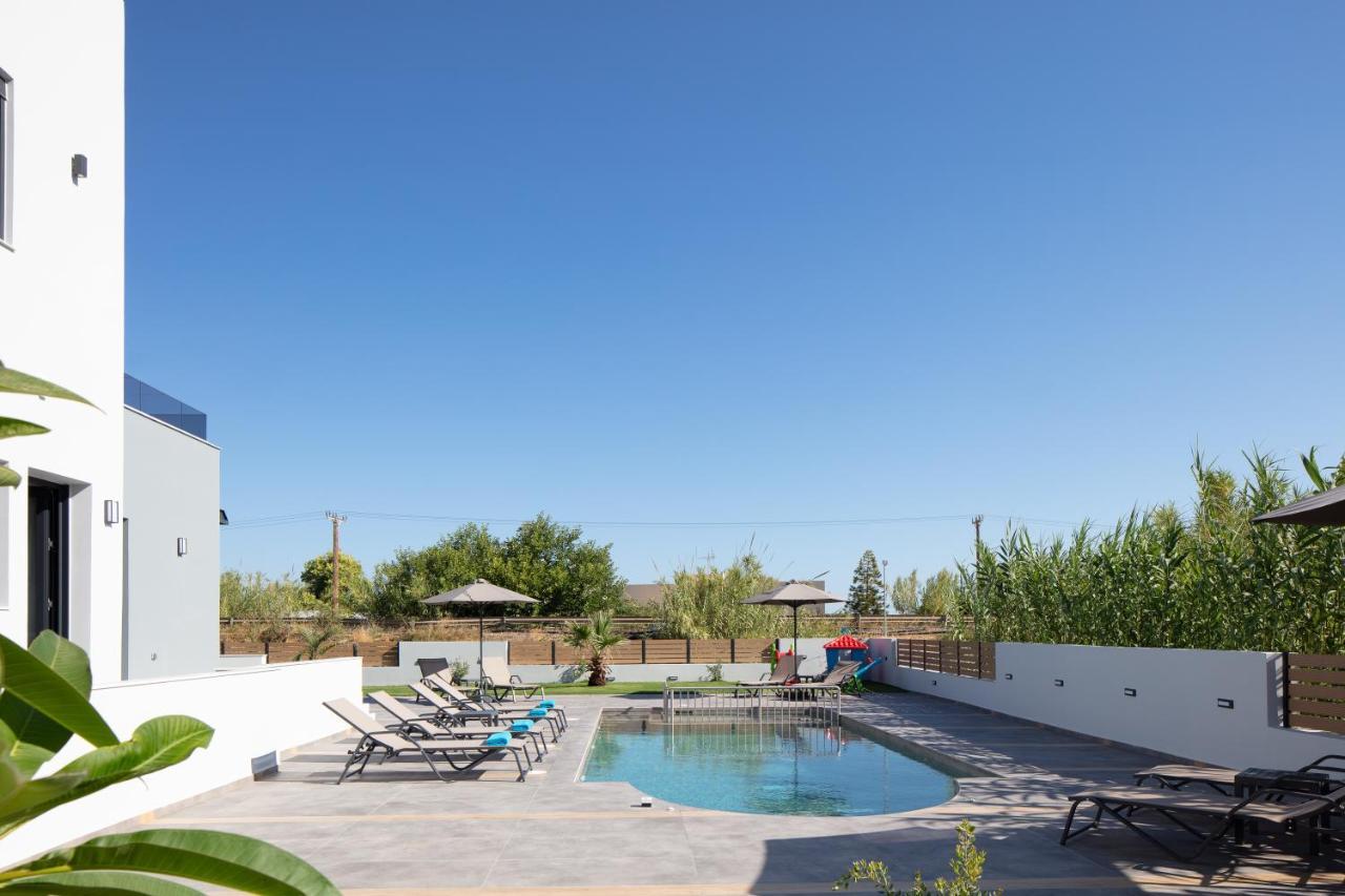 Sunnyside Villas, Ideal For Vibrant Stays,By Thinkvilla Pigianos Kampos  Ngoại thất bức ảnh